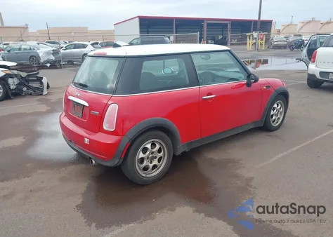 2005 Mini Cooper из США, поврежденный, VIN WMWRC335X5TK60335